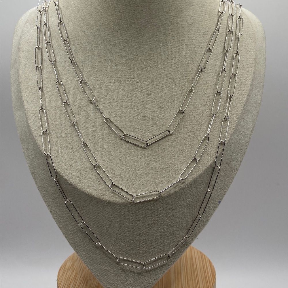 Bellezza Bronze 3 Strand Paperclip Elongated Link Necklace 
Silver - Picture 8 of 12